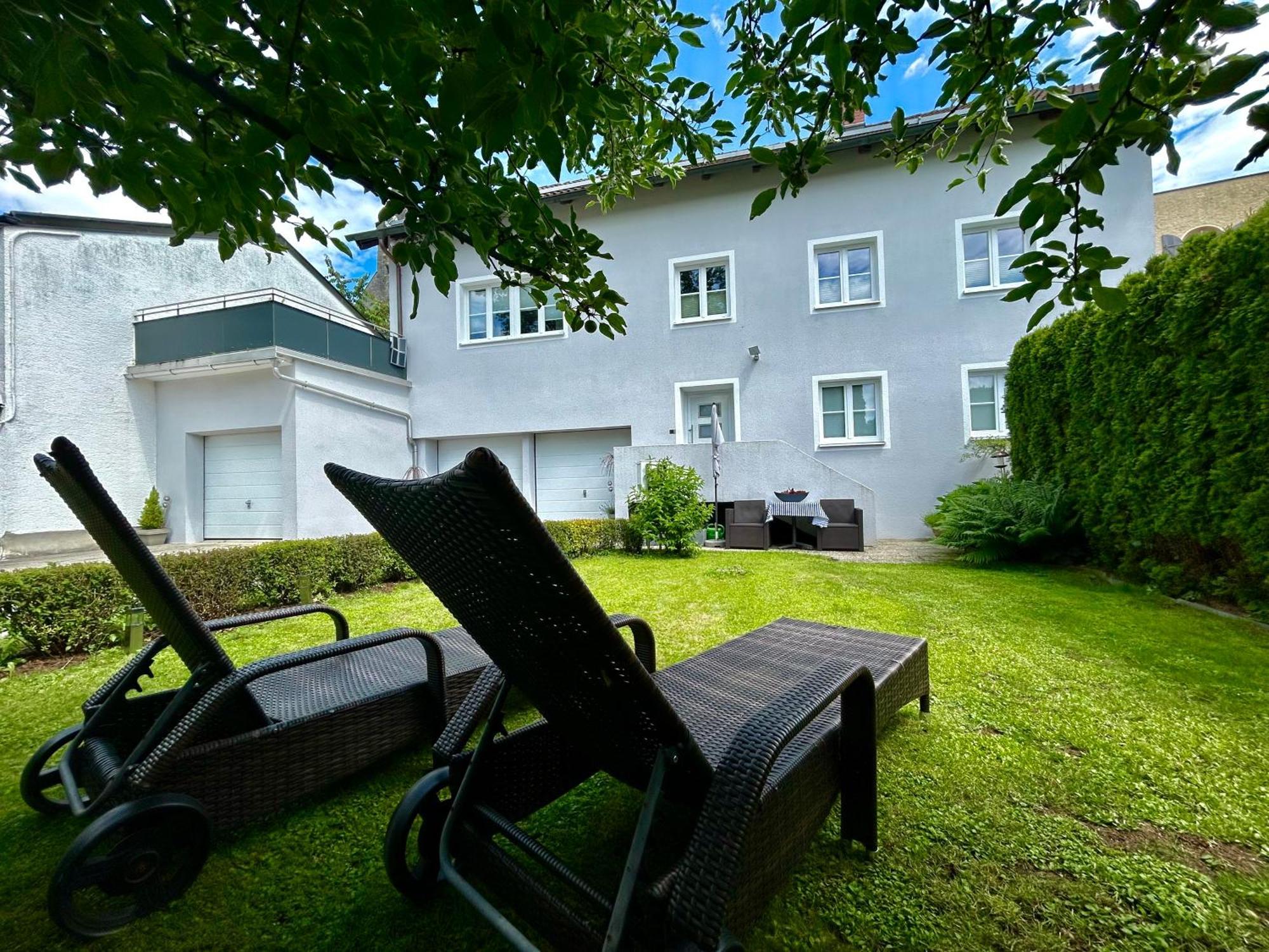 Ferienwohnung An Der Idyllischen Salzachschleife Naehe Salzburg Laufen Exteriör bild